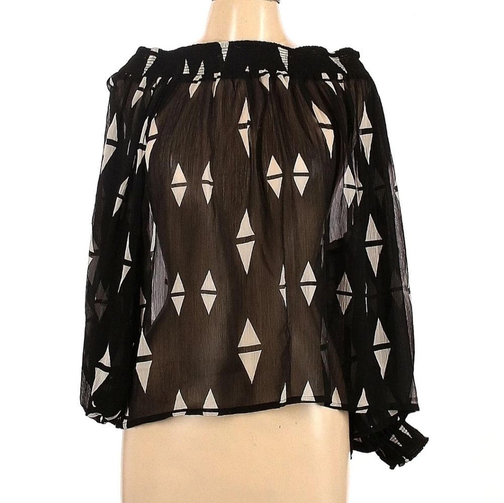 NWT H&M Black and White Sheer Geometric Blouse
